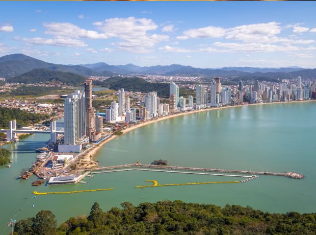 Balneário Camboriú SC - Conheça Essa Cidade do Brasil 1 Prais de Balneario camboriu no brasil